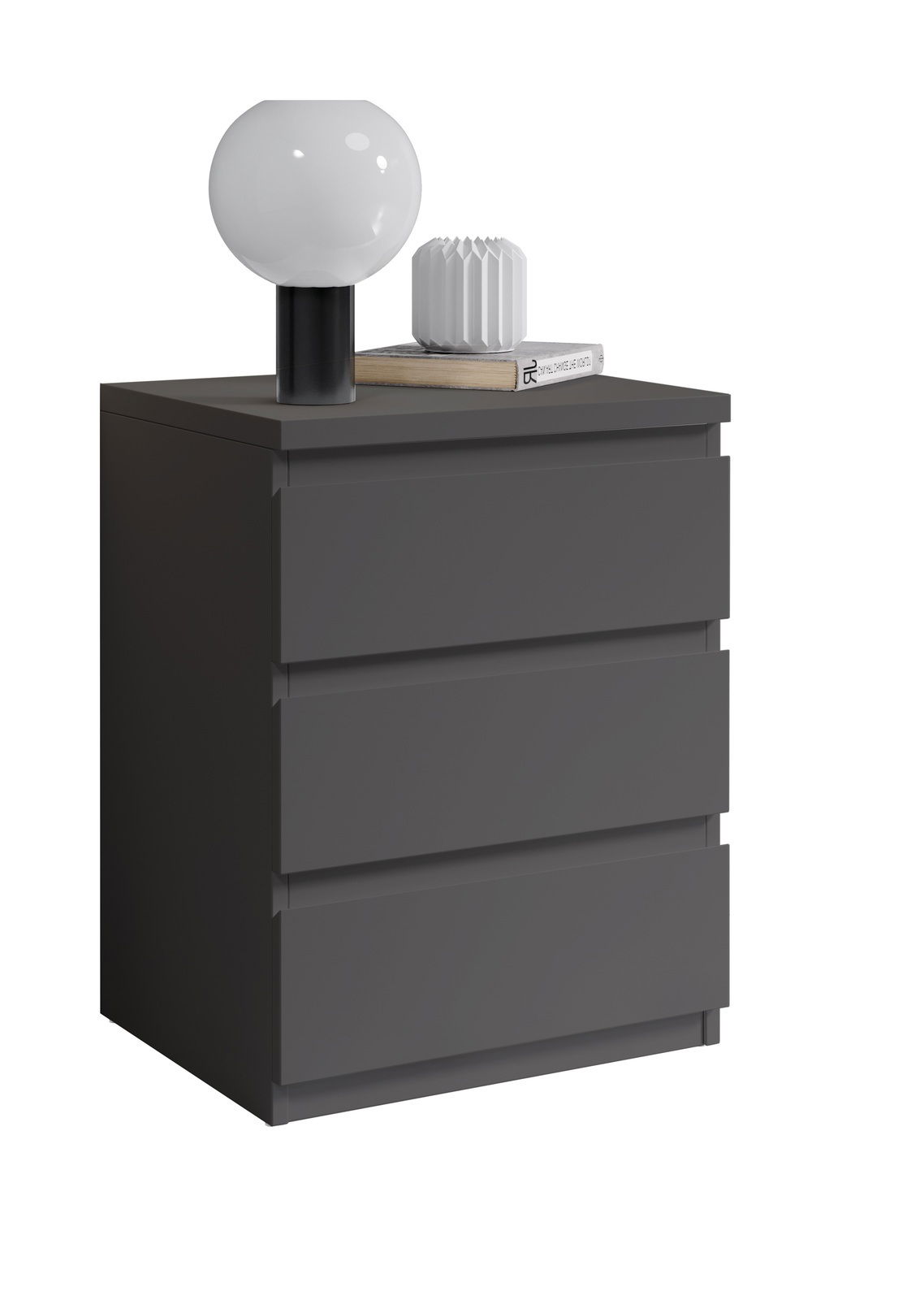 Moderne, dunkelgraue Nachtkommode mit drei Schubladen, darauf eine Tischlampe und Dekoration, seitliche Perspektive