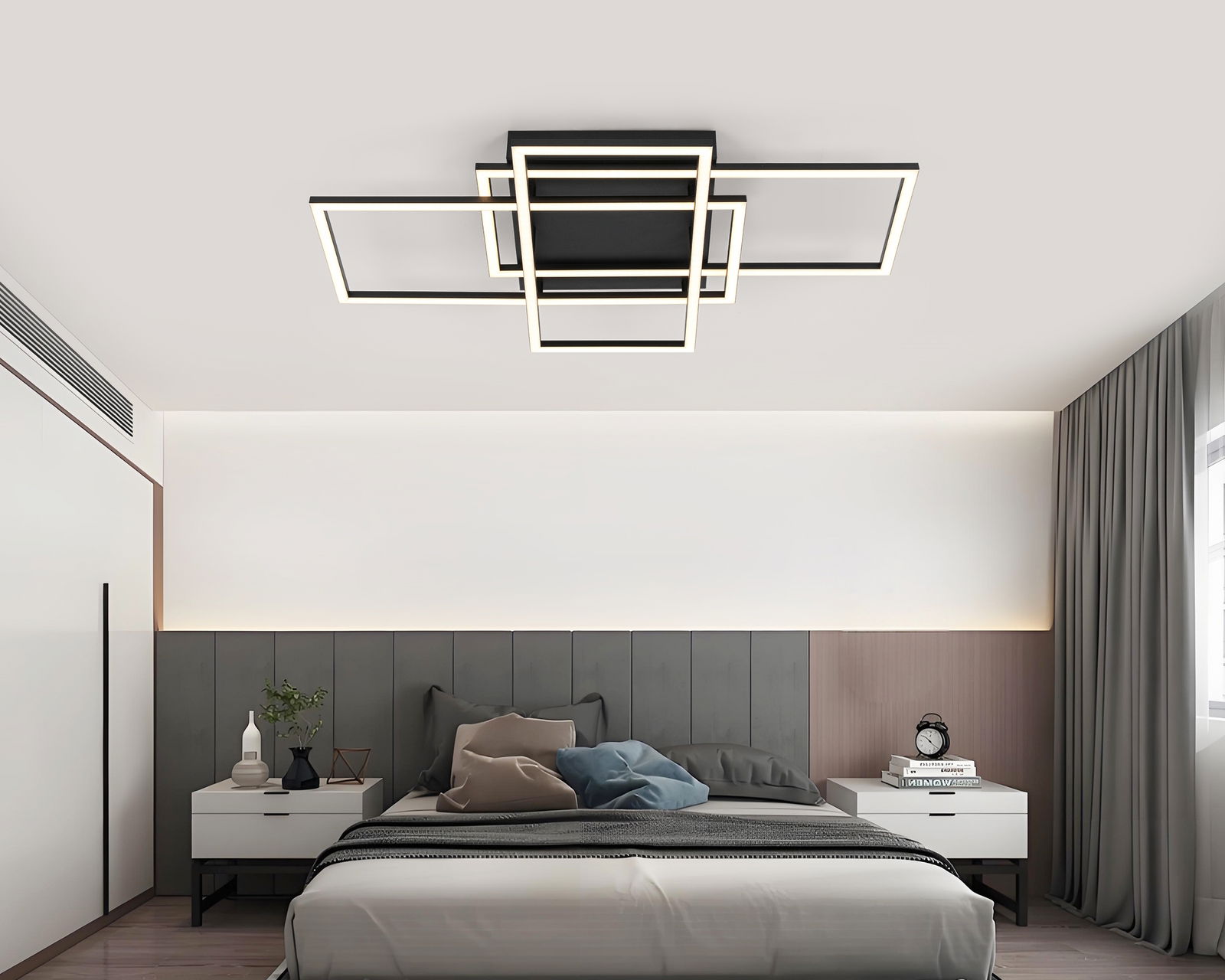 Novel LED-Deckenleuchte Moderne LED-Deckenleuchte in geometrischem Design, von unten betrachtet in einem stilvollen Schlafzimmer.