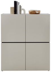 Voleo Highboard UNIQUE in moderner, minimalistischer Frontansicht mit Dekorationen auf der Oberseite.