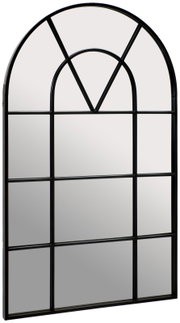 Grote, rechthoekige spiegel met een zwart metalen frame en een decoratief boogpatroon, hier van voren afgebeeld.