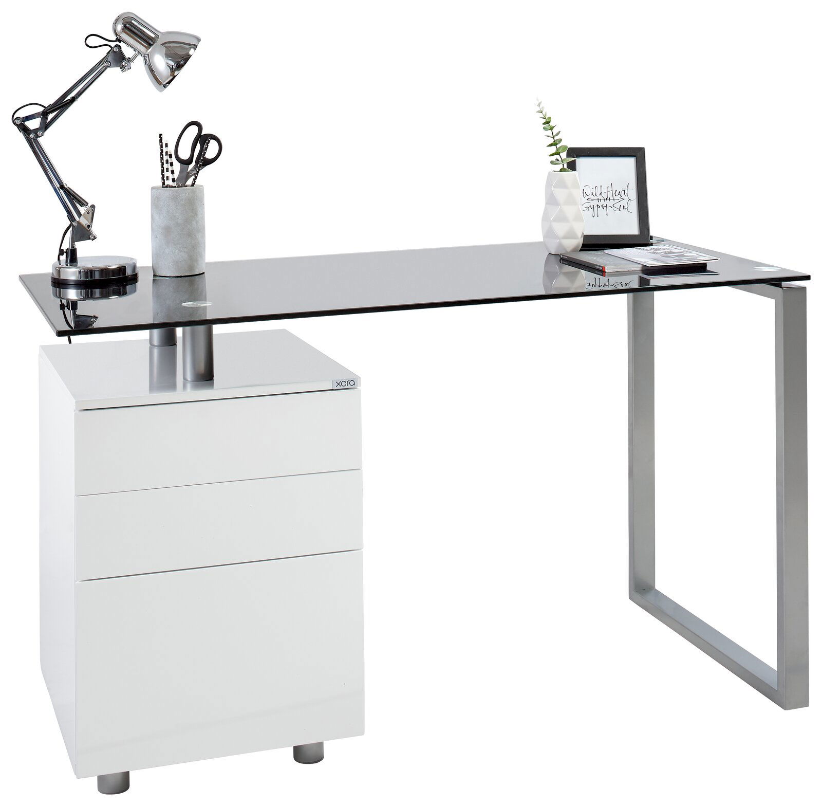 Moderner Schreibtisch mit Glasplatte und integriertem weißen Schubladenschrank, seitliche Perspektive