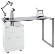 Moderner Schreibtisch mit Glasplatte und integriertem weißen Schubladenschrank, seitliche Perspektive