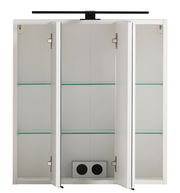 Spiegelschrank mit drei Türen, geöffnet, mit Glasböden und integrierter Steckdose, Frontalansicht