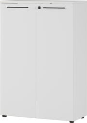 Weißer Aktenschrank mit zwei Türen und schwarzem Griff, Frontalansicht