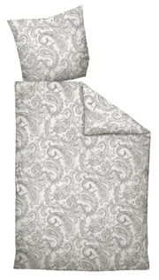 Bettwäsche-Set mit Paisley-Muster in Grau und Weiß, bestehend aus einem Kissenbezug und einem Bettdeckenbezug, aus der Vogelperspektive fotografiert.