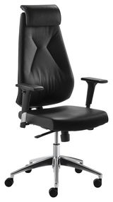 Schwarzer Chefsessel mit hoher Rückenlehne und Armlehnen, seitliche Perspektive