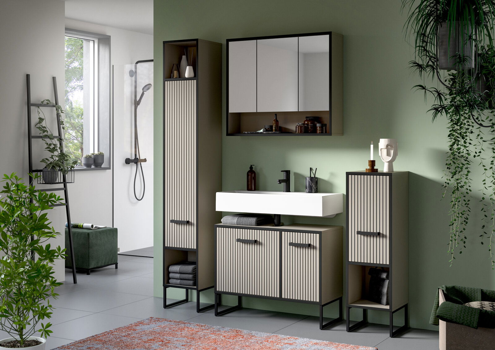 MID.YOU Badkombination BAGNO Moderne Badkombination mit grünem Hintergrund, bestehend aus einem Waschbecken mit Unterschrank, einem hohen Schrank und einem Spiegel, aus frontaler Perspektive betrachtet.