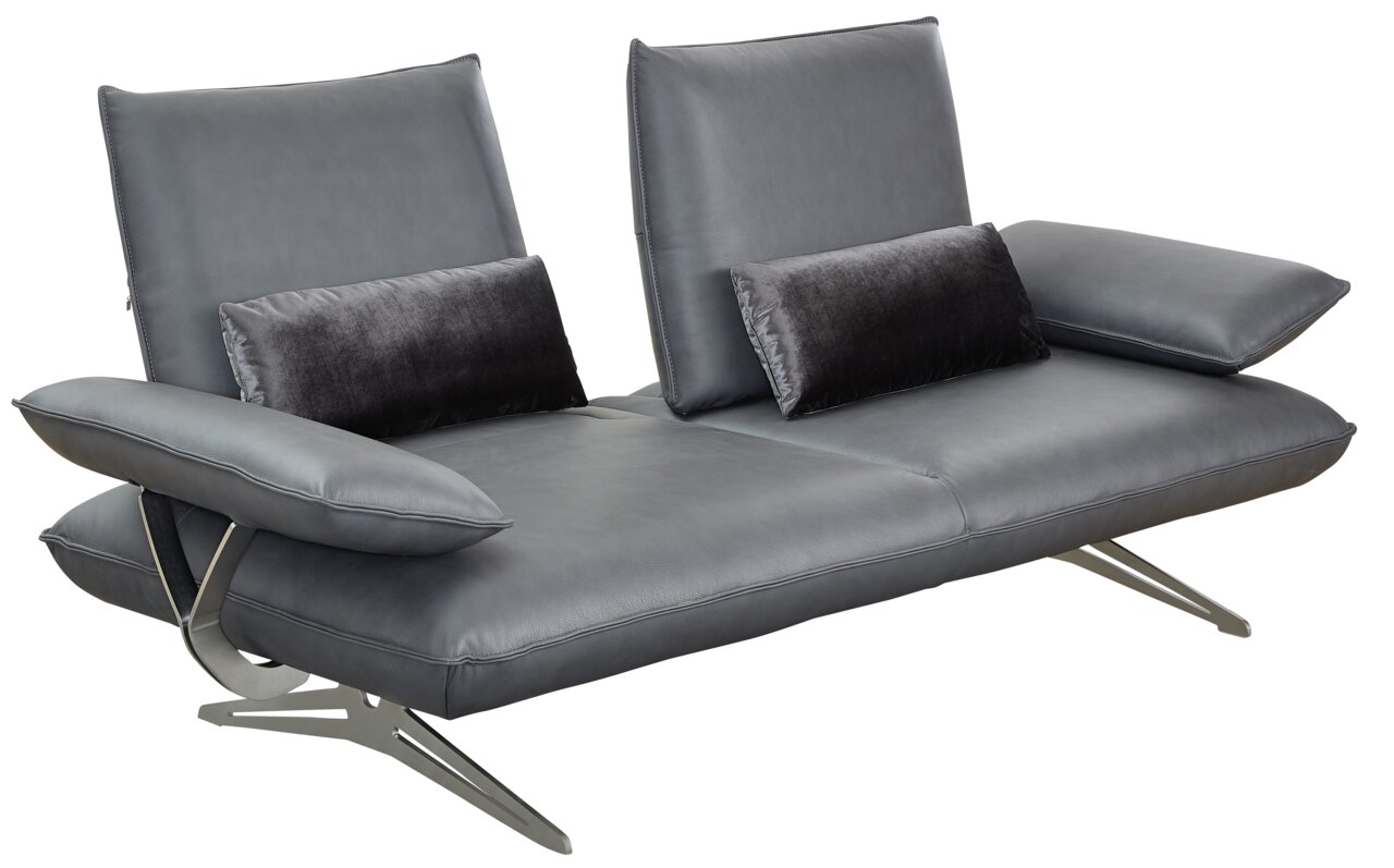 Modernes graues 2,5-Sitzer Sofa mit verstellbaren Rückenlehnen und Armlehnen, seitliche Perspektive