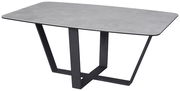 Moderner Couchtisch mit grauer Tischplatte und schwarzem Metallgestell, seitliche Perspektive