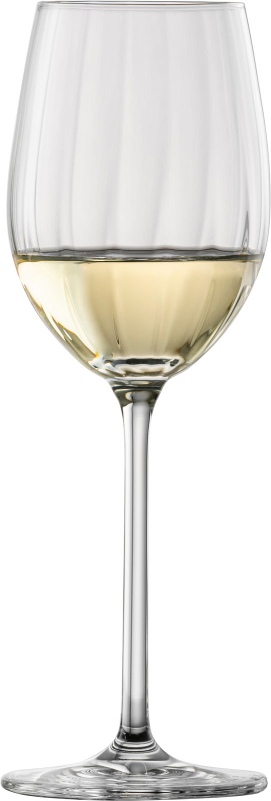 Weißweinglas mit Weißwein, frontal fotografiert