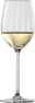 SCHOTT ZWIESEL Weißweinglas PRIZMA Weißweinglas mit Weißwein, frontal fotografiert