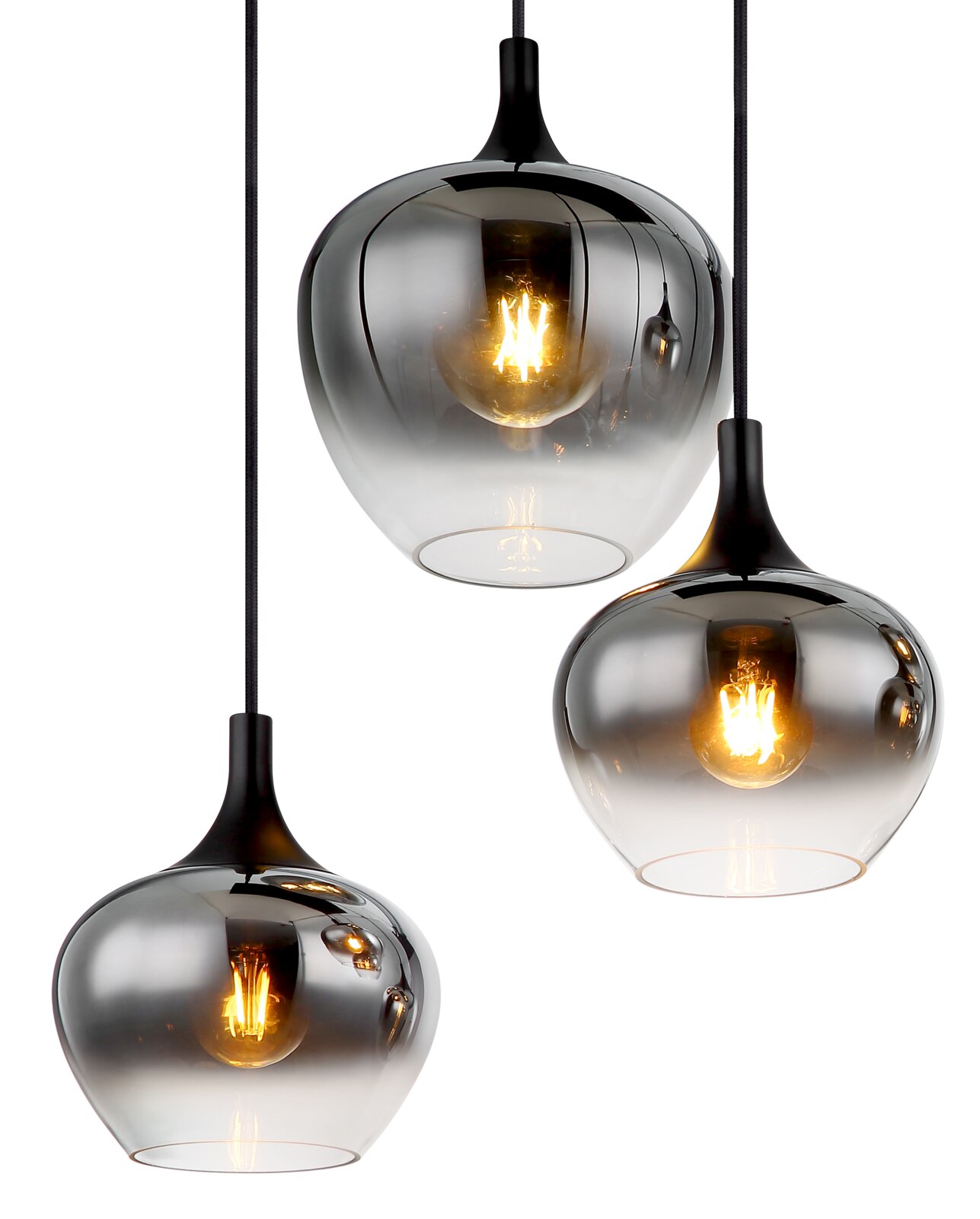Drie moderne glazen hanglampen met warm licht, zijaanzicht