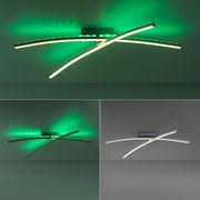 Moderne Deckenleuchte ALINA mit geschwungenem Design und grüner Beleuchtung, seitliche Perspektive.