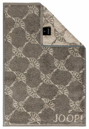 Gästetuch mit grauem geometrischem Muster und eingewebtem Logo, Draufsicht