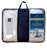 Verpackte Wildseidendecke von billerbeck, Modell Superlight Sari, in einer Tragetasche mit Sichtfenster, Vorderansicht