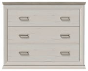 Kommode mit drei Schubladen in heller Holzoptik, Frontalansicht