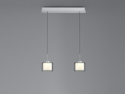 Moderne LED-Pendelleuchte mit zwei zylindrischen Lampenschirmen, hängend an dünnen Kabeln von einer rechteckigen Deckenhalterung, seitliche Perspektive.