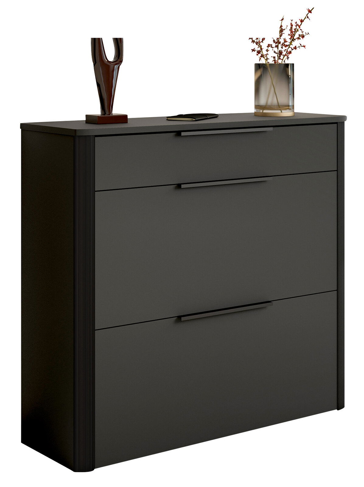 Dieter Knoll Schuhschrank SIENA Moderner schwarzer Schuhschrank mit drei Schubladen, dekoriert mit einer Skulptur und einer Vase, seitliche Perspektive