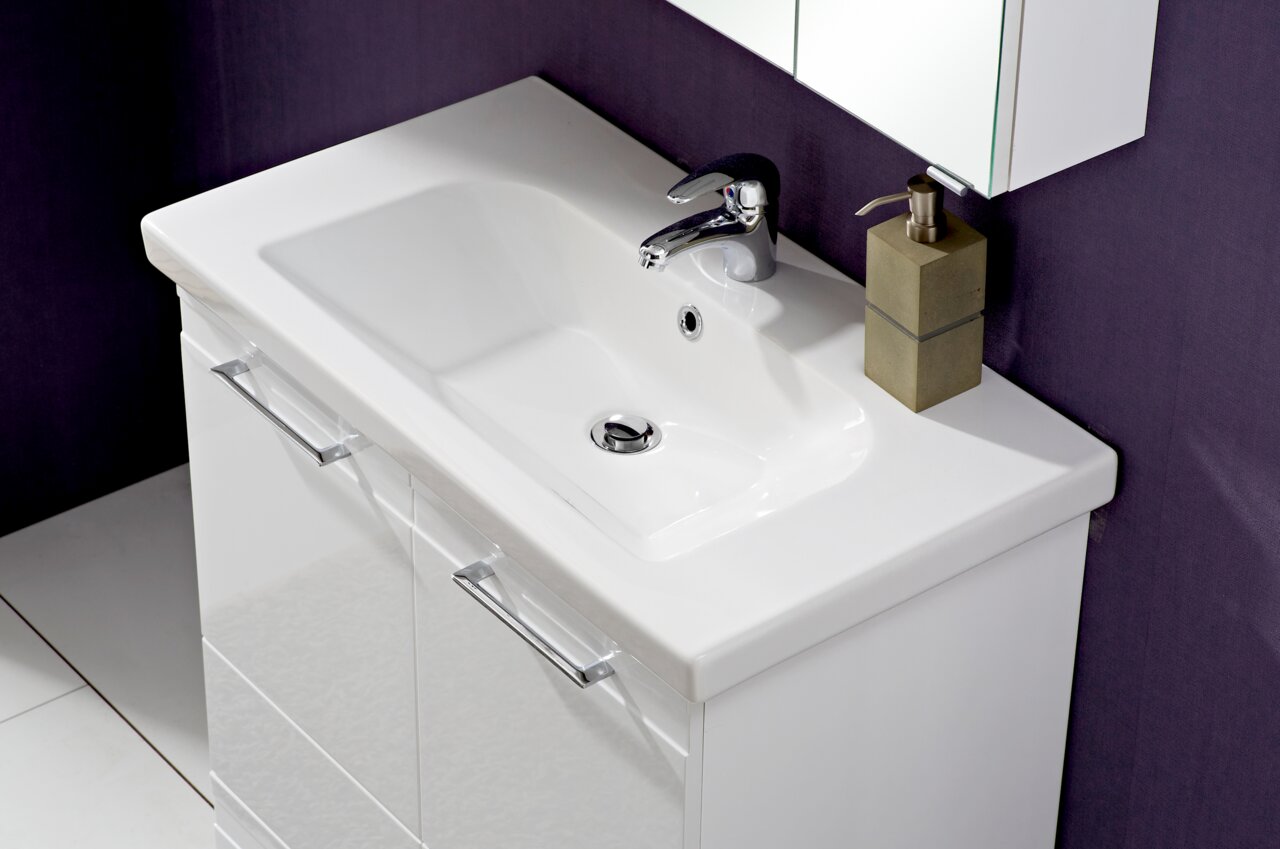 XORA Keramikwaschtisch DORIA Moderner Keramikwaschtisch mit integriertem Unterschrank, seitlicher Perspektive