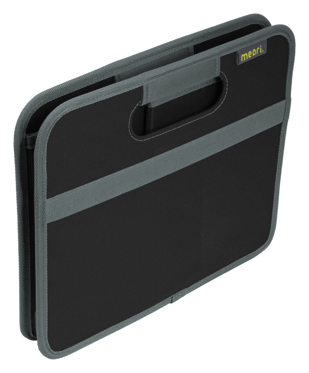 Faltbox M in seitlicher Perspektive, zusammengefaltet mit Tragegriff und grauem Rand