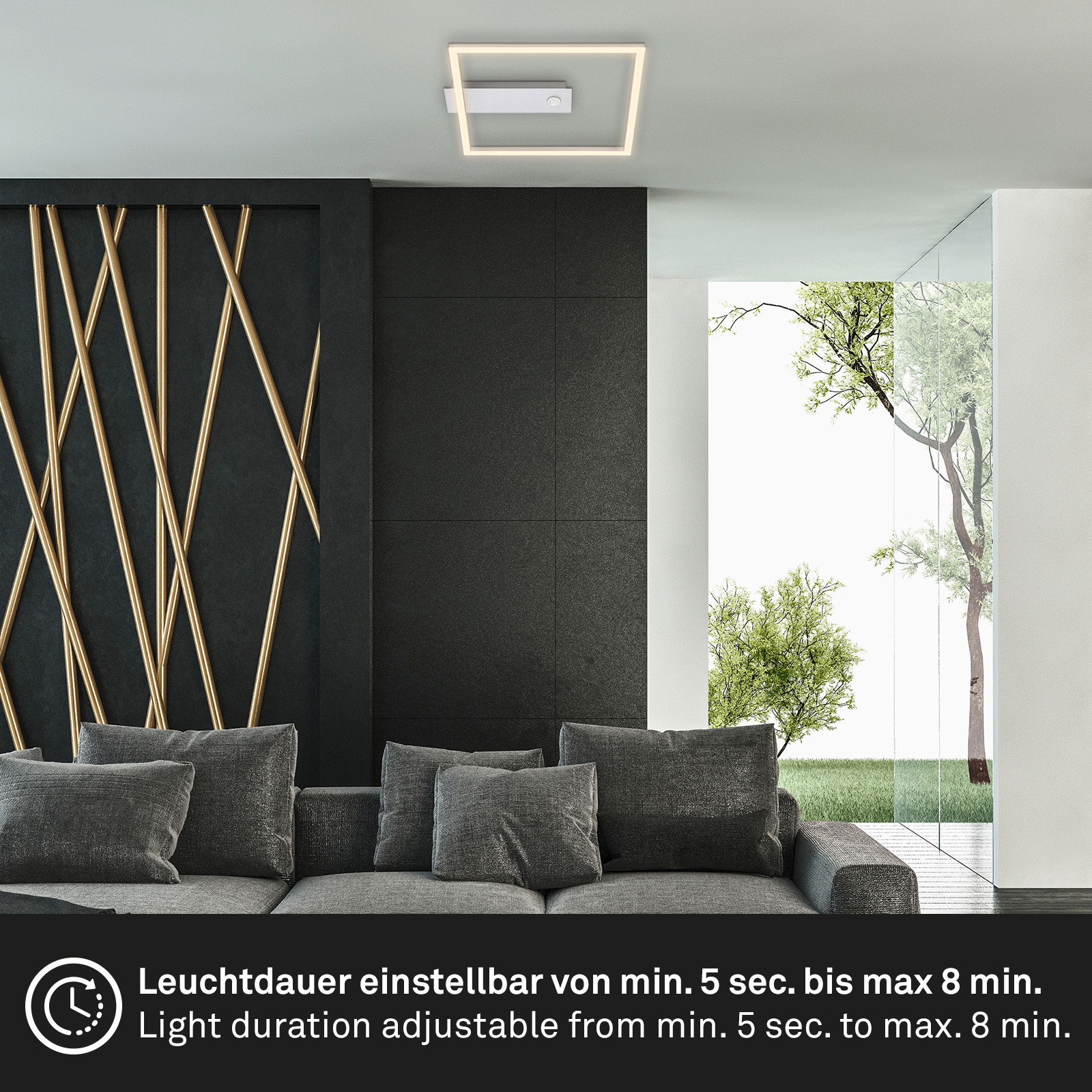 Moderne LED-Deckenleuchte mit Sensor, quadratisches Design, in einem stilvollen Wohnzimmer von unten betrachtet.