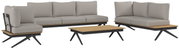 Moderne Loungegarnitur mit grauen Polstern und einem Holztisch, seitliche Perspektive
