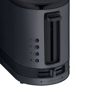 Schwarzer Langschlitztoaster mit Bedienelementen an der Seite, seitliche Perspektive