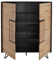 Offenes Highboard aus Holz mit schwarzem Innenraum, frontal betrachtet