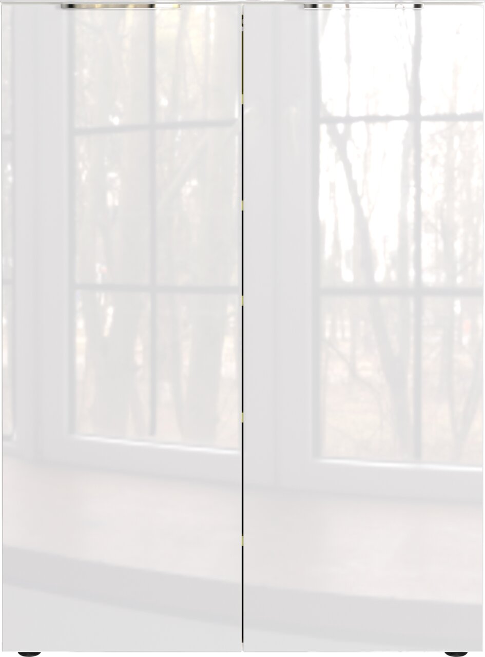 Schuhschrank mit zwei Türen, frontale Ansicht, vor einem Fenster platziert.