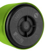 Bodenansicht einer hellgrünen Isolierkanne SAMBA mit schwarzem Deckel, 1 Liter Fassungsvermögen, hergestellt in Deutschland.