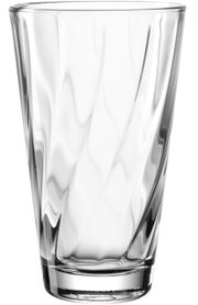 Klares Trinkglas mit gedrehtem Design, seitliche Perspektive
