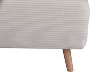 Nahaufnahme eines Funktionssessels mit gestreiftem Stoffbezug und Holzbein, seitliche Perspektive