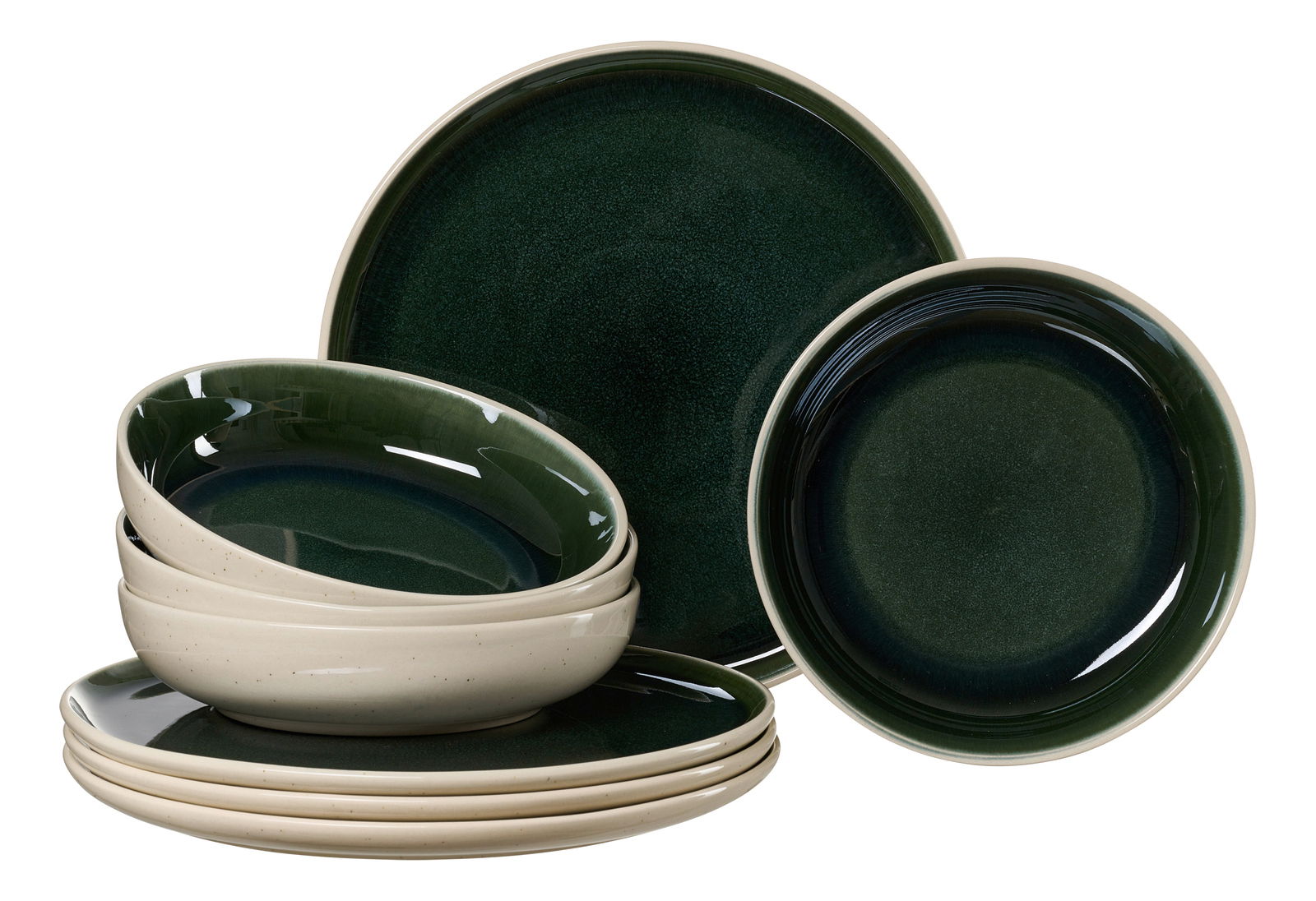 Ritzenhoff & Breker Tafelset 8-tlg. SKOG Dunkelgrünes Tafelset 8-tlg von Ritzenhoff & Breker, bestehend aus Tellern und Schalen, aus seitlicher Perspektive fotografiert.