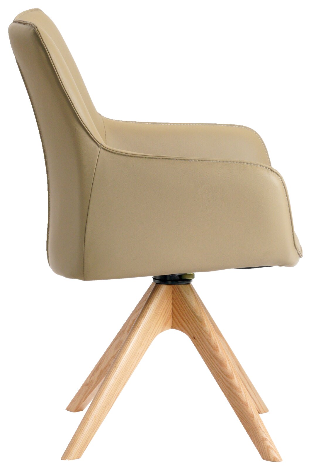 Zijaanzicht van een beige fauteuil met houten poten.