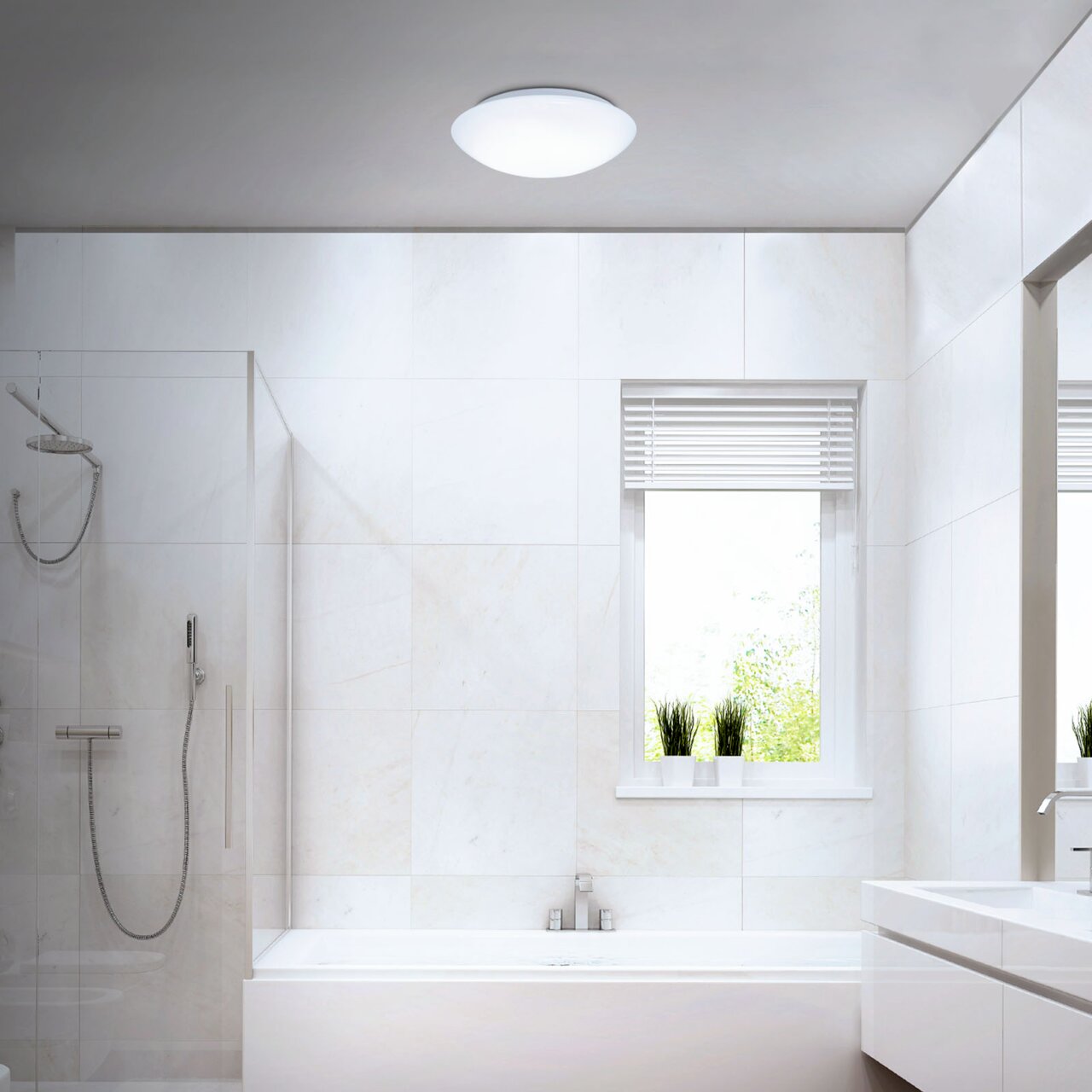 Moderne LED-Deckenleuchte mit Bewegungsmelder in einem stilvollen Badezimmer, Deckenansicht.