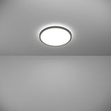 Runde LED-Deckenleuchte ROVITO von Eglo, an der Decke montiert, mit gleichmäßiger Lichtverteilung, seitliche Perspektive.