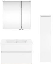 Moderne Badkombination aus der Serie NEXT4YOU von Puris, bestehend aus einem Spiegelschrank, einem Waschtisch mit Unterschrank und einem hohen Seitenschrank, frontal abgebildet.