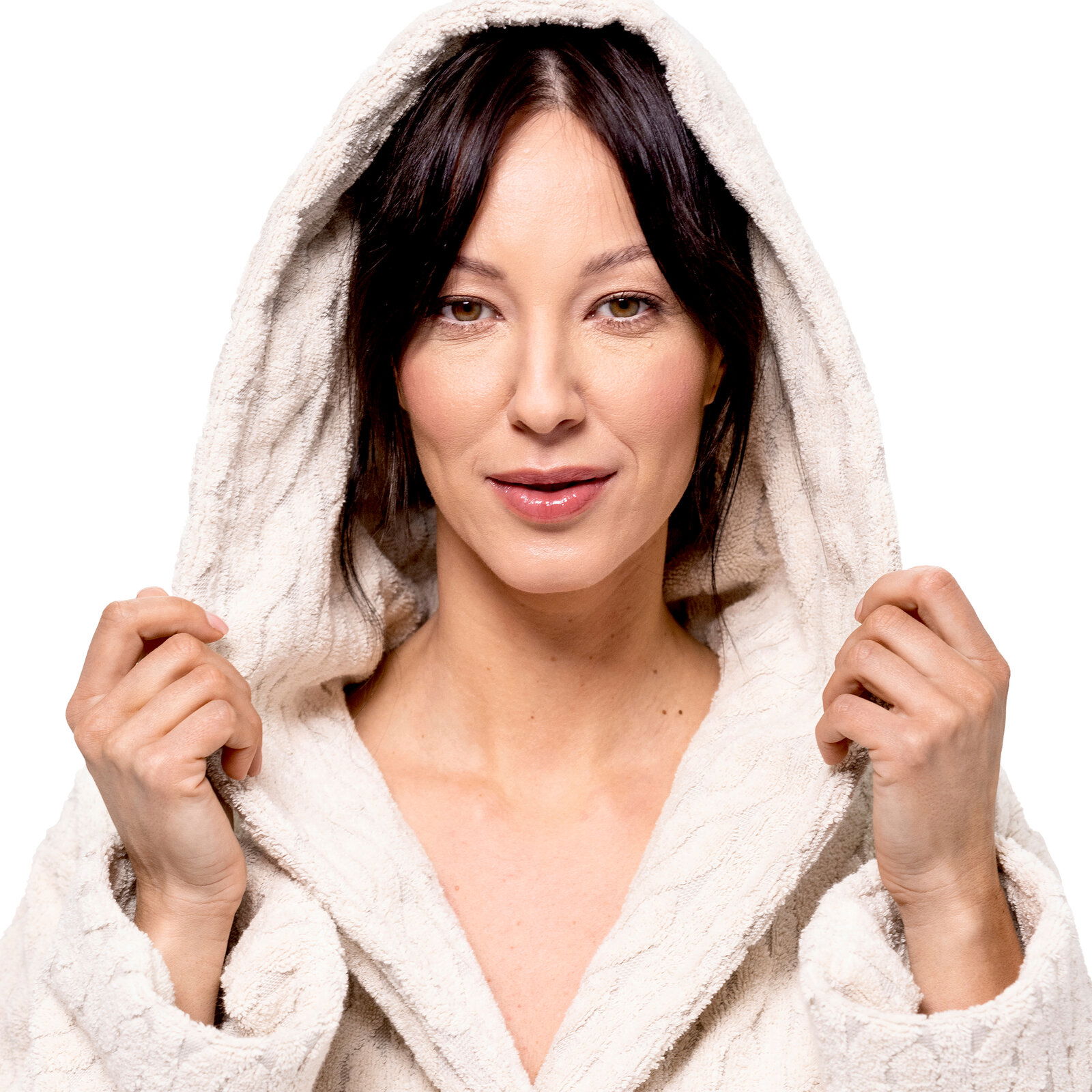 Frau in cremefarbenem Kapuzenmantel, Vorderansicht