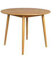 Runder Esstisch aus Holz mit vier schrägen Beinen, seitliche Perspektive