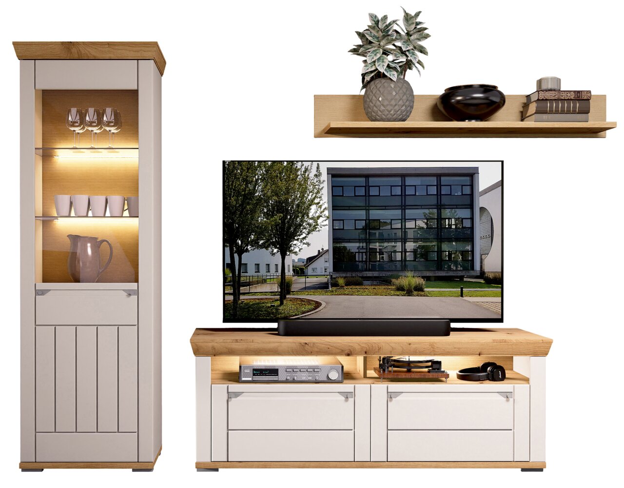 Moderne Wandkombination mit Vitrine, TV-Schrank und Regal in Holzoptik, frontal betrachtet.