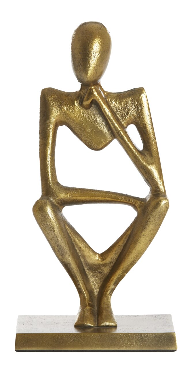Goldene abstrakte Skulptur eines sitzenden Denkers auf rechteckigem Sockel, Frontalansicht.