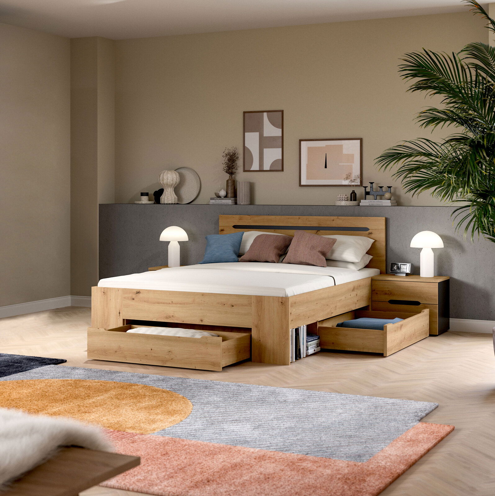 Modernes Holzbett mit Stauraum-Schubladen und passendem Nachttisch im Schlafzimmer, schräg von vorn aus leicht erhöhter Perspektive fotografiert