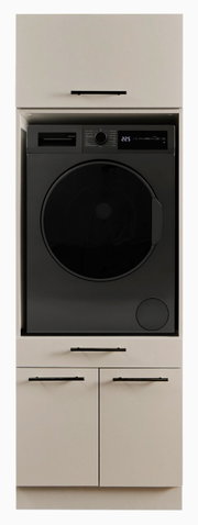 Frontansicht: Schwarze Frontlader-Waschmaschine mit großem Bullauge und Digitaldisplay, integriert in einen weißen Einbauschrank mit Griffen.