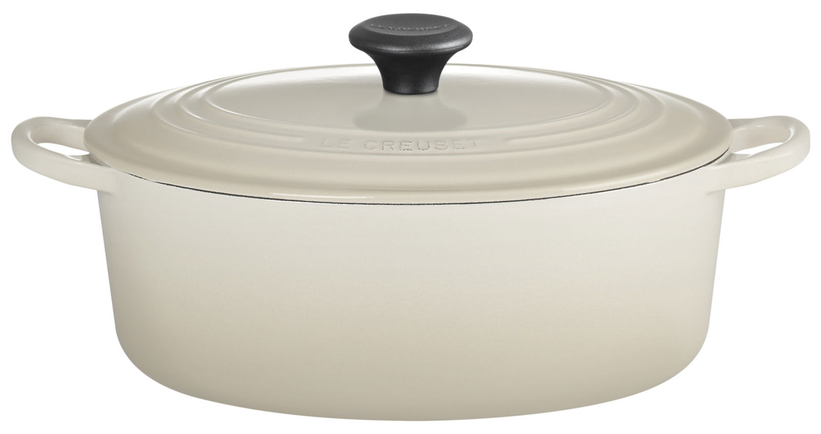 LE CREUSET Bräter 29cm oval DUNE Beiger ovaler Bräter mit Deckel und zwei Griffen, seitliche Perspektive