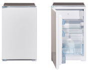 Kühlschrank mit geschlossener und geöffneter Tür, Vorderansicht