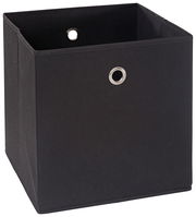 Schwarze Stoffbox mit Metallösen, perspektivisch von vorne links fotografiert