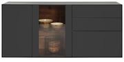 Modernes Sideboard in dunklem Design mit Glaseinsatz, frontal betrachtet