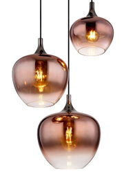 Drie MAXY-hanglampen met rookkleurige glazen kappen en zichtbare gloeilampen, gefotografeerd vanuit een zijaanzicht.