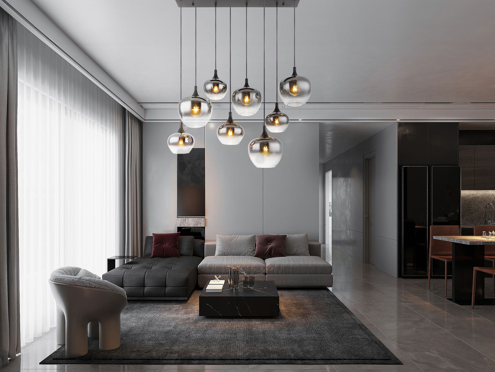 Moderne Hängeleuchte mit mehreren Glaskugeln, von unten betrachtet in einem stilvollen Wohnzimmer mit grauem Sofa und Teppich.