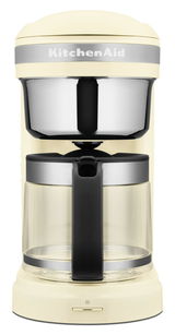 Kaffeemaschine in Cremefarbe, Vorderansicht